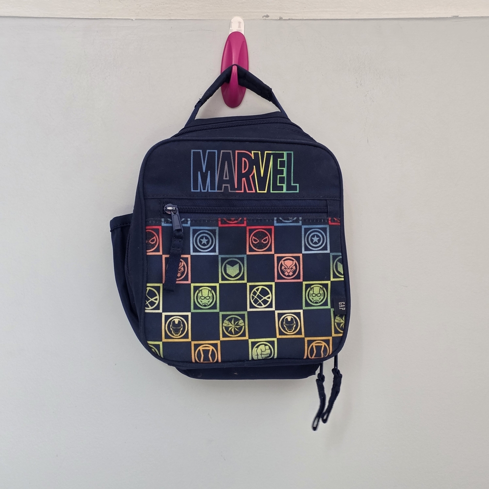 Marvel Navy Backpack and Lunchbox Set - Picture 11 of 14